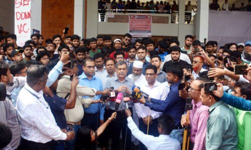 কুয়েট শিক্ষার্থীদের দাবির বিষয়টি কয়েকদিনের মধ্যে সমাধান : শিক্ষা উপদেষ্টা
